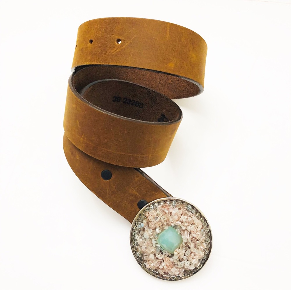 Justin Medallion Crystal Brown Cowhide Belt Sz 30 - Picture 2 of 8